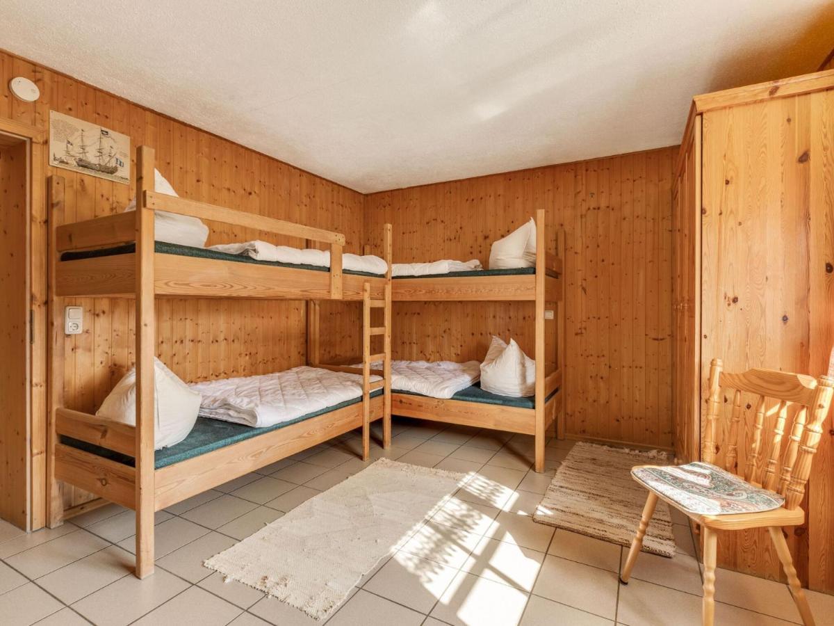 Chalet In Hinterrod Thuringia With Sauna Eisfeld Eksteriør billede