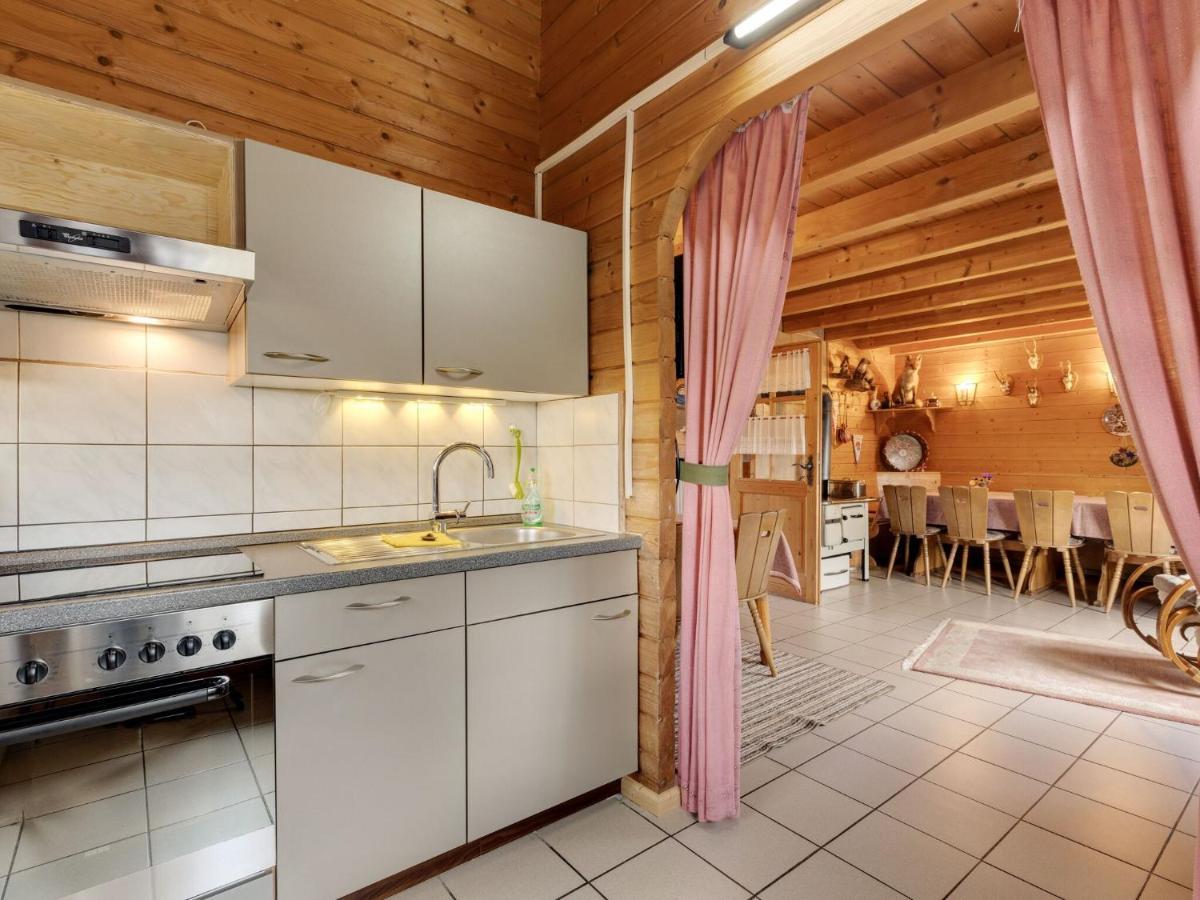 Chalet In Hinterrod Thuringia With Sauna Eisfeld Eksteriør billede