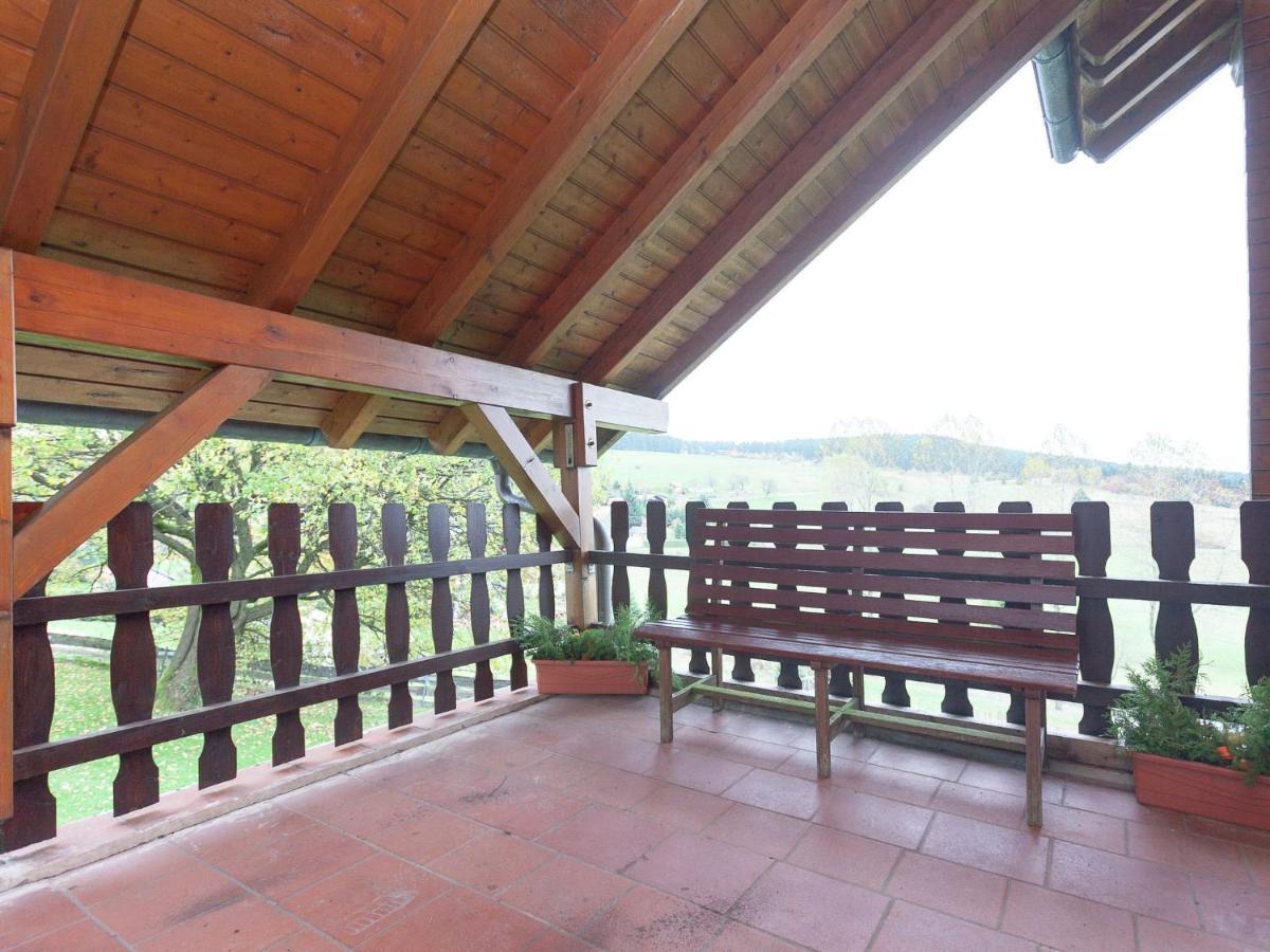 Chalet In Hinterrod Thuringia With Sauna Eisfeld Eksteriør billede